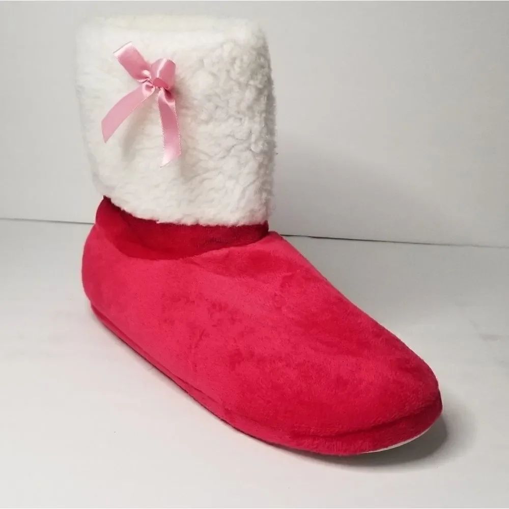American girl slippers XL (7.5-9)